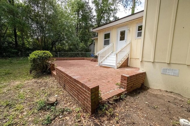 Building Photo - 799 S Pat Thomas Pkwy