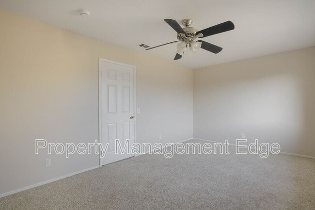 Building Photo - 37783 Sweet Magnolia Way