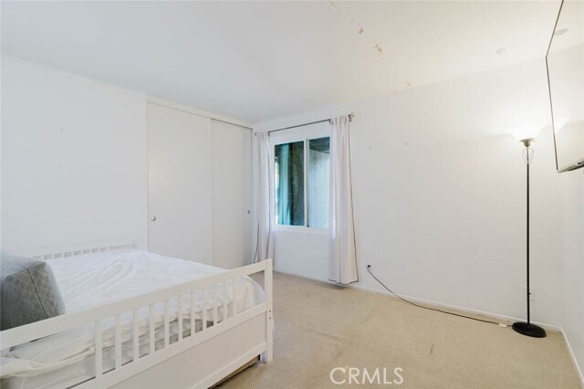 Building Photo - 906 Whitehaven Terrace