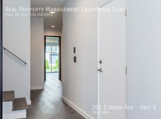 Building Photo - 205 S Irena Ave