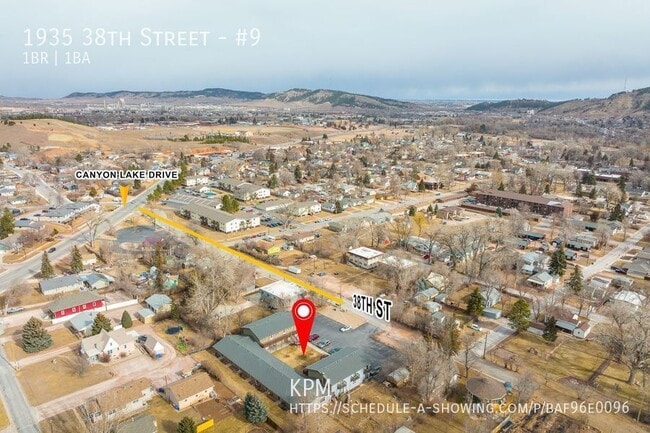 Building Photo - 1935 38th St