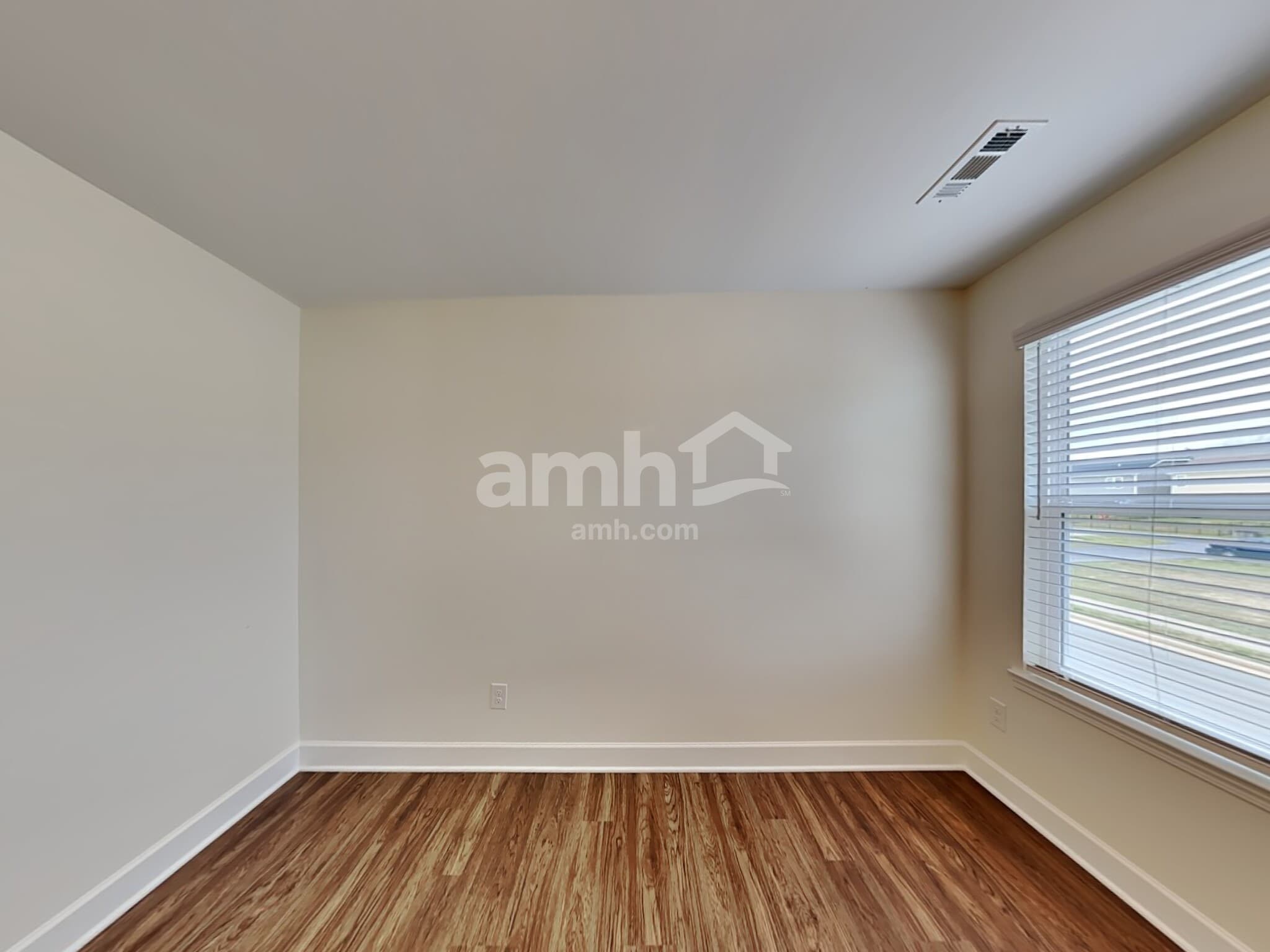 Building Photo - 5068 Trailwater Dr