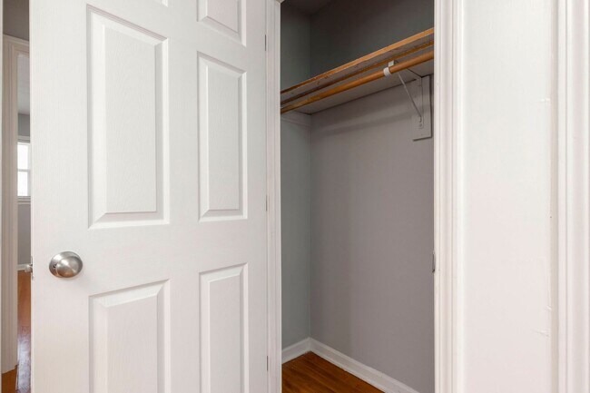 Building Photo - 1702 Bonnyville Blvd