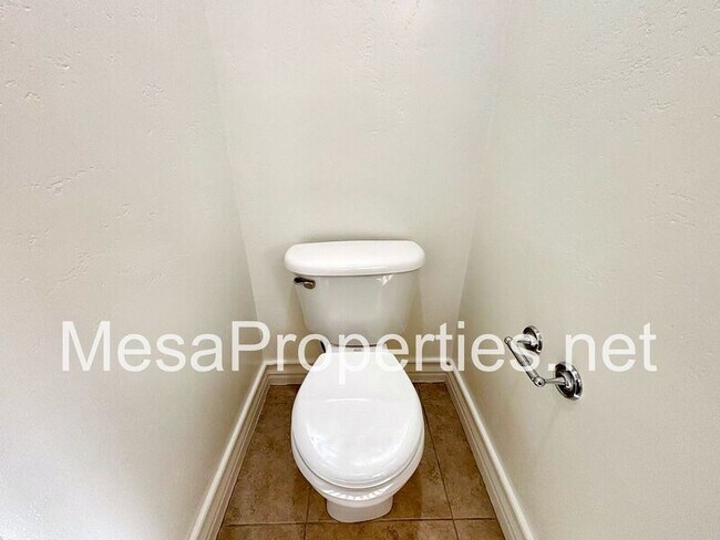 Building Photo - 13605 Spring Valley Pkwy