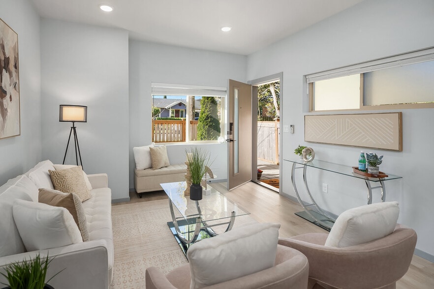 Building Photo - 8338 27th Ave NW