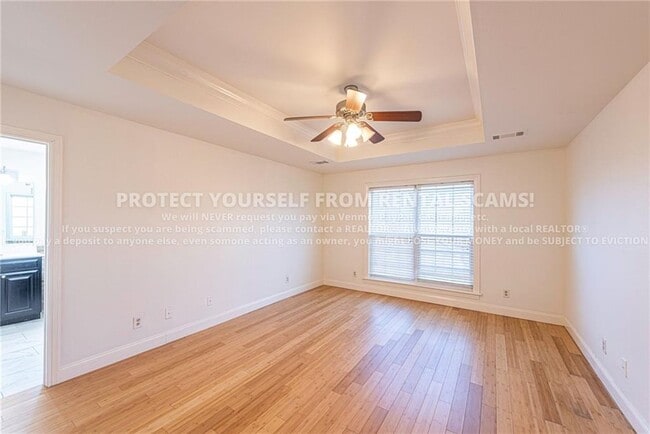 Building Photo - 4986 N Indian Oaks Trail