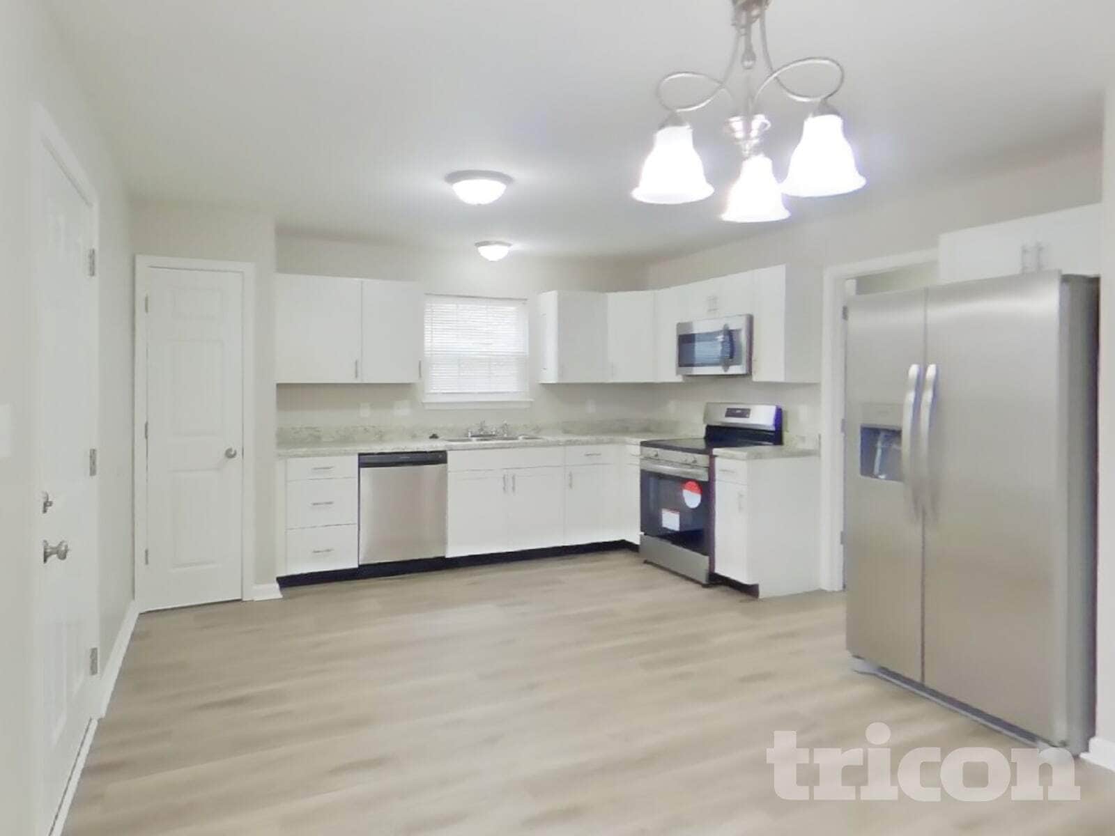 Building Photo - 9622 W Quarter Moon Dr