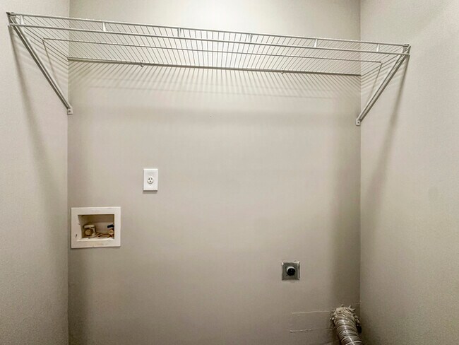 Building Photo - 1421 Isleworth Cir