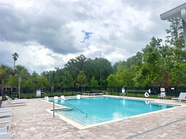 Building Photo - 4655 Green Palm Ln