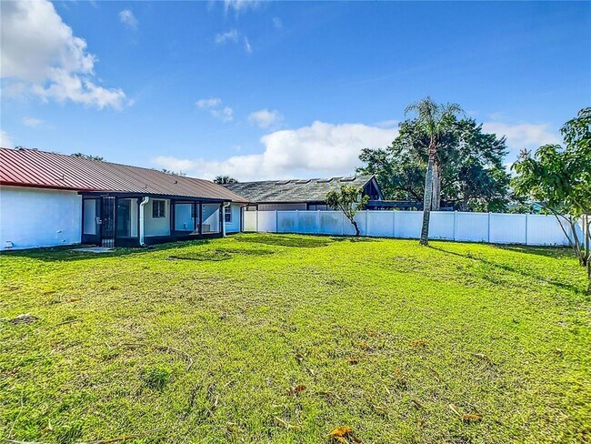 Building Photo - 11320 Bingham Ct