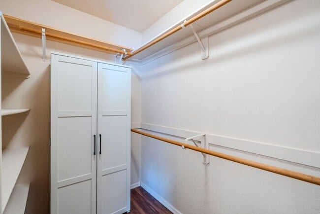 Building Photo - Turnkey Charm in Green Valley – Furnished Townhome with Gated Serenity!