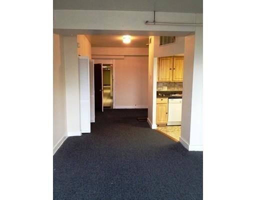 Building Photo - 475 Commonwealth Avenue