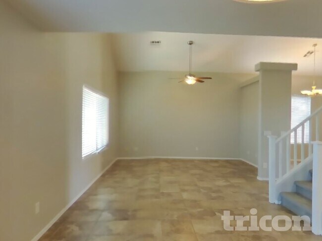 Building Photo - 24401 N Lost Dutchman Way