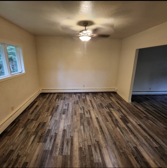 Building Photo - 1125 Williams Rd