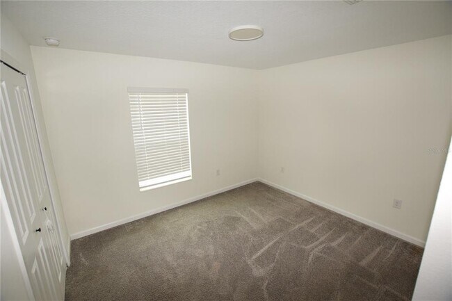 Building Photo - 1359 Lassen St