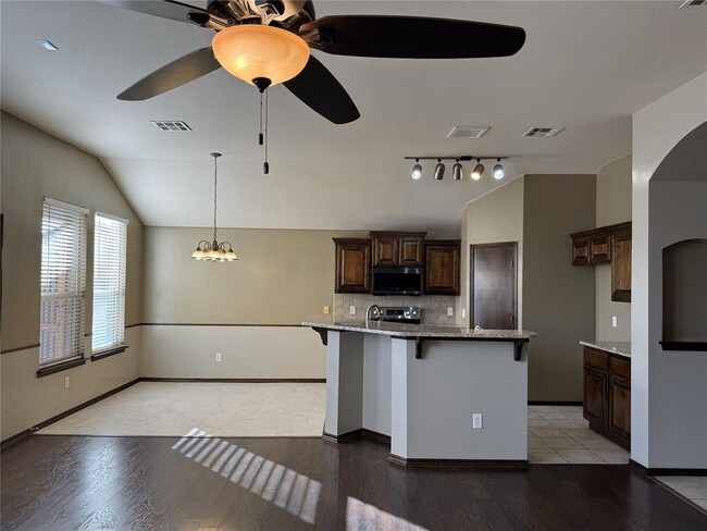 Building Photo - 2344 SW 138th St