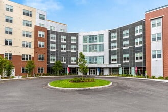 Building Photo - Chic Urban Living: Spacious 1-Bedroom Apar...
