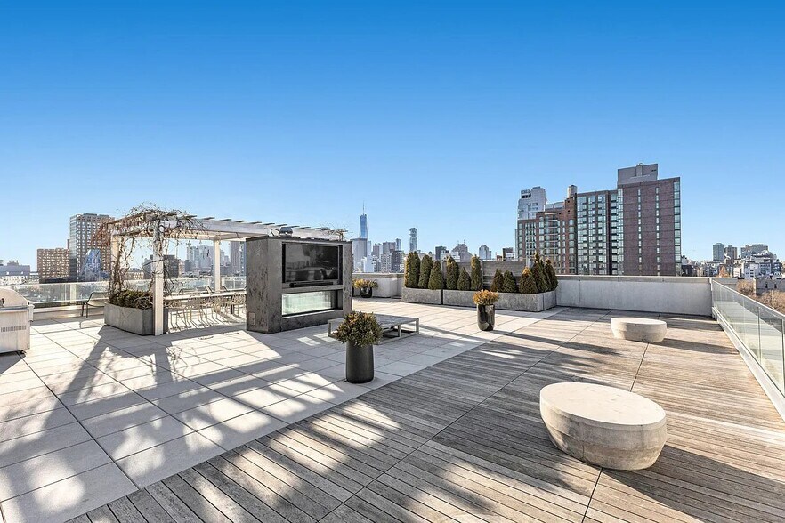 Building Photo - 171 Suffolk St