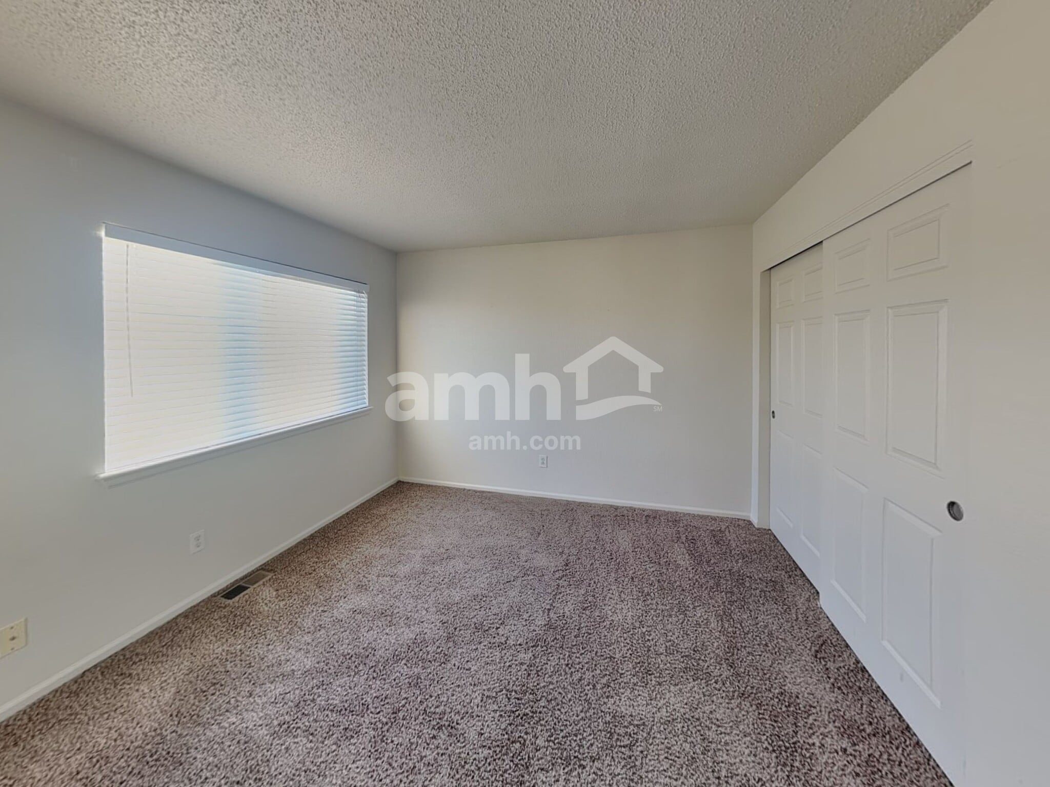 Building Photo - 21480 E 42nd Ave