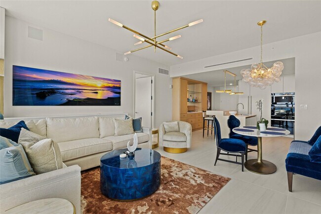 Building Photo - 900 N Ocean Blvd