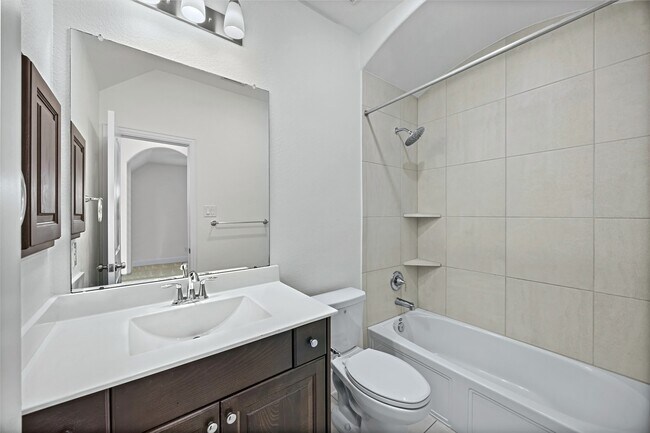 Building Photo - 11918 Sumitomo Ln