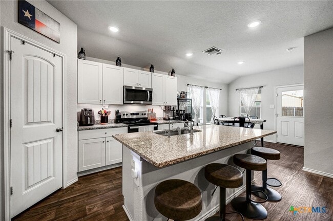 Building Photo - 849 Gerardia Ct