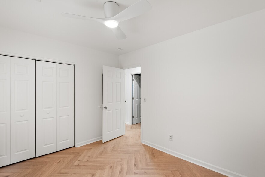 Building Photo - 907 Beaufort St