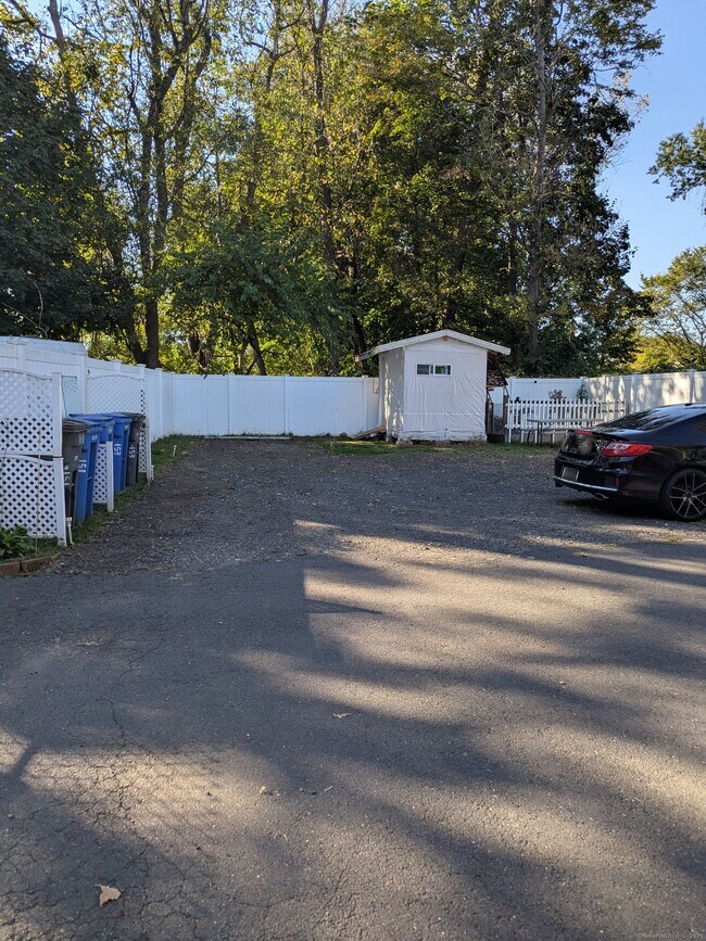 Building Photo - 151 Enfield St