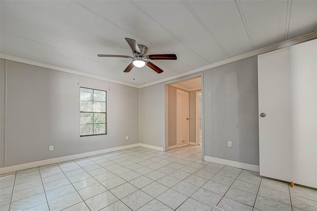 Building Photo - 14572 Hasara Ln