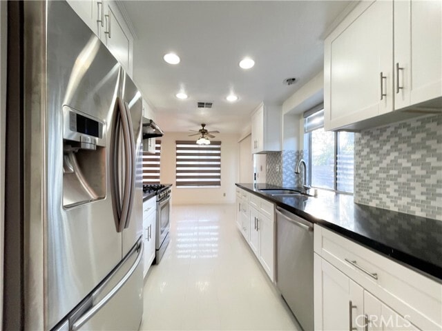 Building Photo - 440 Mockingbird Ln