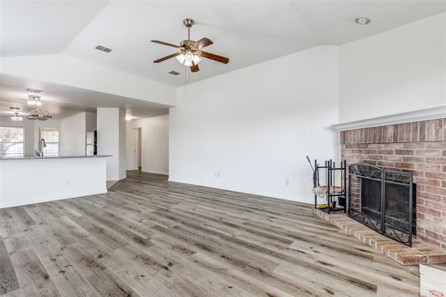 Building Photo - 1614 Pin Oak Trail