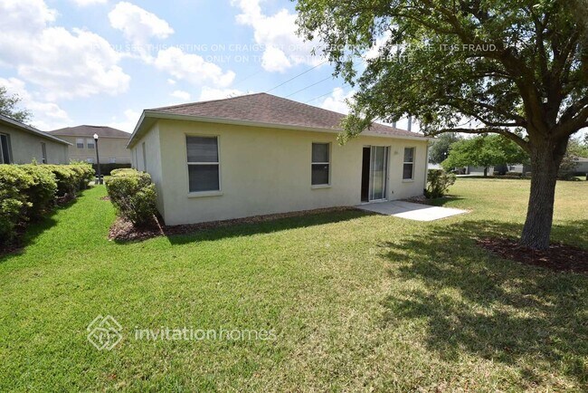 Building Photo - 6860 Lake Eaglebrooke Dr