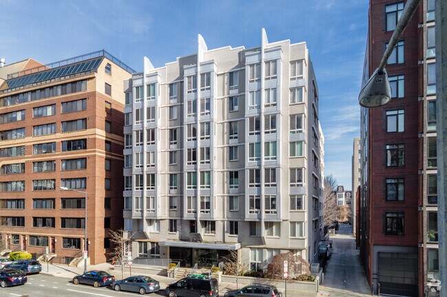 Building Photo - 1225 Lofts