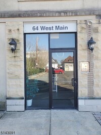 Building Photo - 62 W Main St