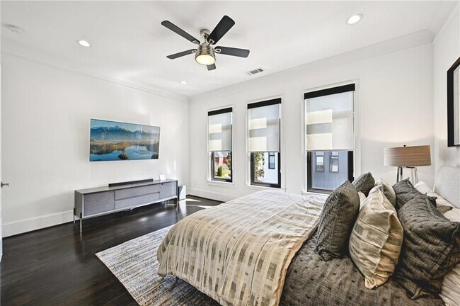 Building Photo - 1108 Briar Cove Cir