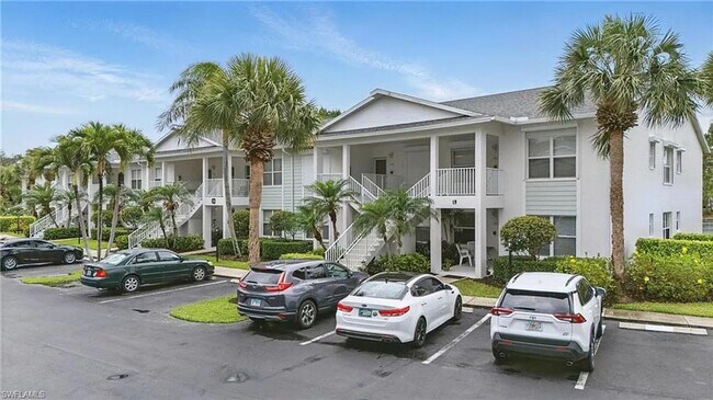 Building Photo - Stunning 2BR Condo in Naples - Lease for three (3) to 12 month.