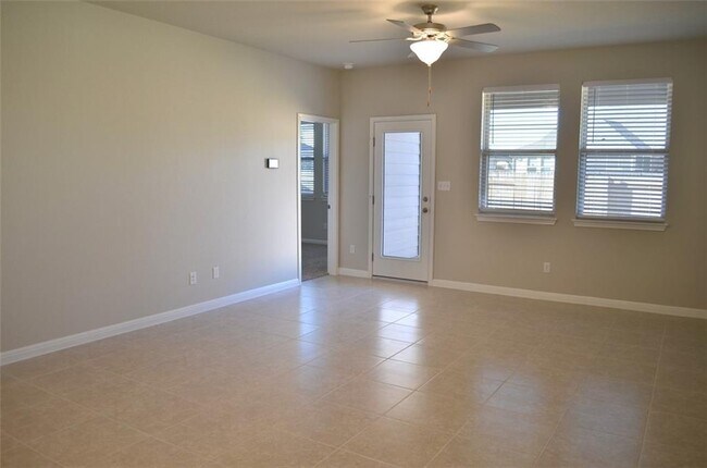 Building Photo - 148 McFarland St