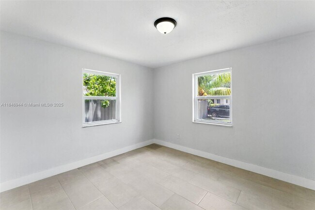 Building Photo - 1245 NW 84th Terrace