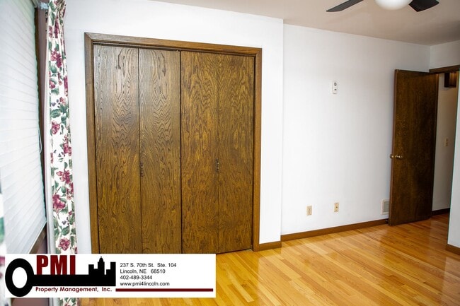 Building Photo - 3 Bedroom and 2 bathroom House for rent