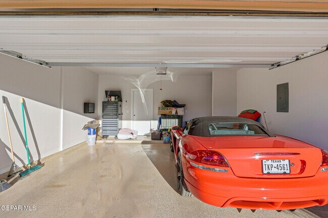 Building Photo - 11150 Blazing Star Pl