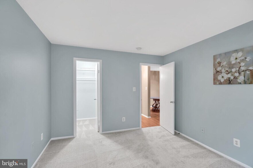 Building Photo - 1783 Jonathan Way