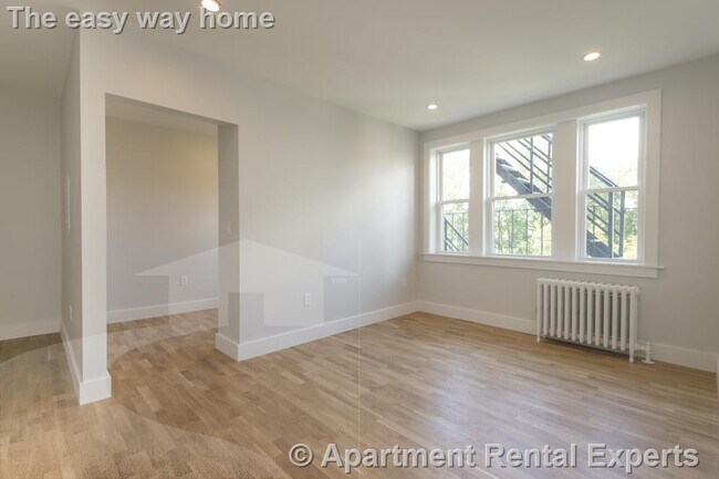 Building Photo - 138 Highland Ave