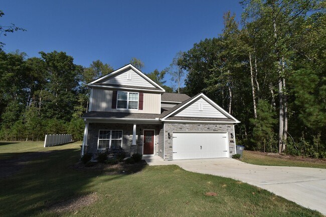 Building Photo - 163 Rosemount