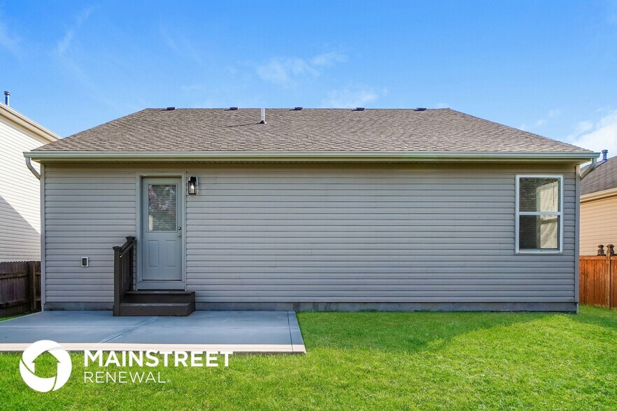 Building Photo - 3853 Sugarbark Dr