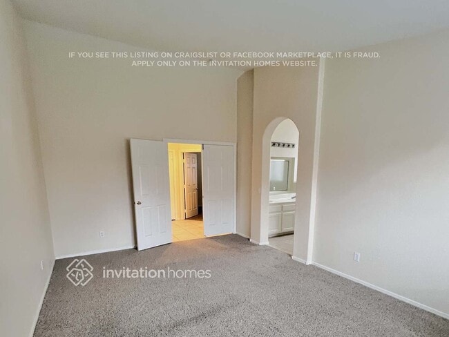 Building Photo - 923 Shadowfax Rd