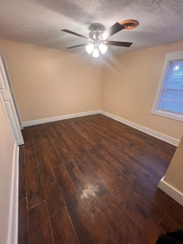 Building Photo - 114 Kibbey Ave