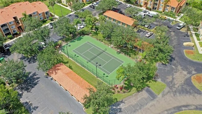 Building Photo - 1210 Wildwood Lakes Blvd