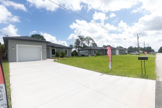 Building Photo - Brand-New Single-Family Home for Rent