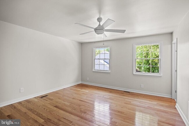 Building Photo - 13 Wisina Ct