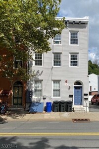 Building Photo - 38 N Main St